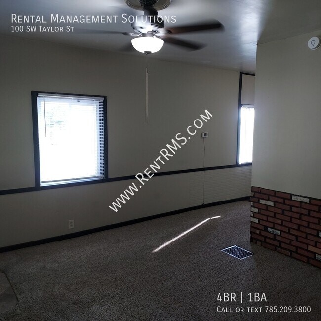 Foto del edificio - 100 SW Taylor St