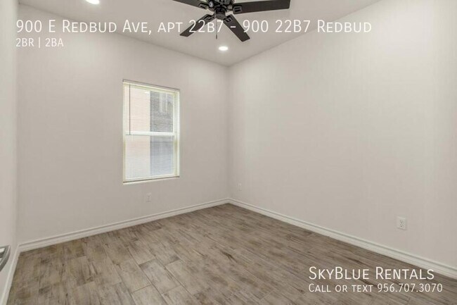 Foto del edificio - 900 E Redbud Ave