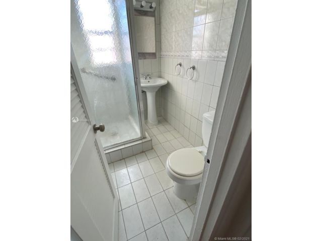 Foto del edificio - 3490 SW 9th Terrace