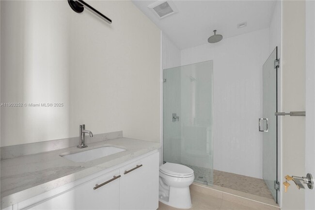 Foto del edificio - 530 SW 11th Ave