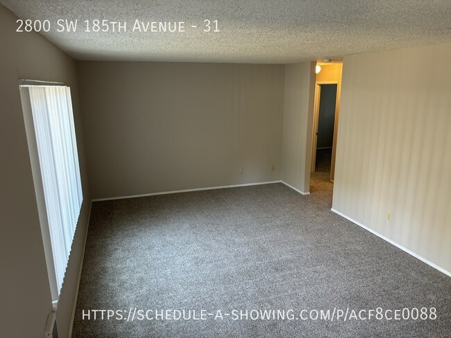 Foto del edificio - 2br Downstairs Unit - ALOHA CREST APTS Wat...