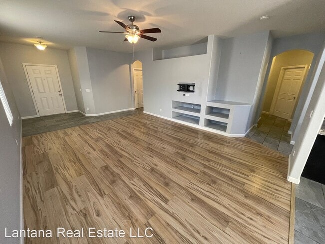 Building Photo - 3 br, 2 bath House - 1406 Red Sunset Ave.