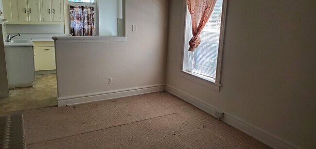 Building Photo - 221 Rome Ave