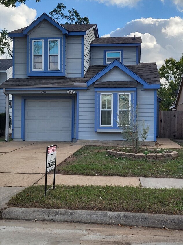 Foto principal - 18619 S Lyford Dr