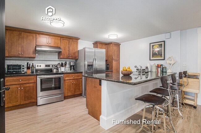 Foto del edificio - 512 Taylor Ave