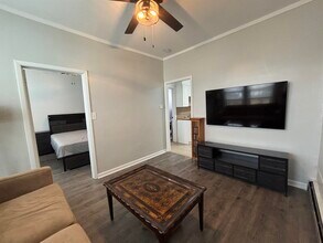 Building Photo - 66 Cottage St