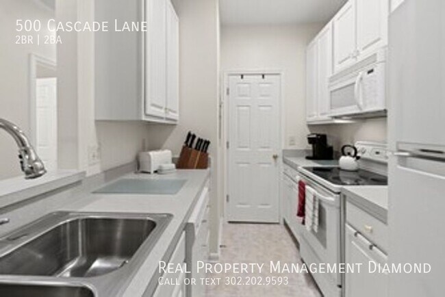Foto del edificio - 500 Cascade Ln