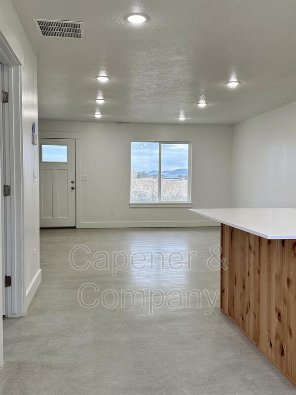 Building Photo - 479 N 2900 W
