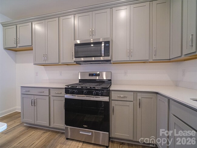 Building Photo - 1535 Pebble Shr Ln