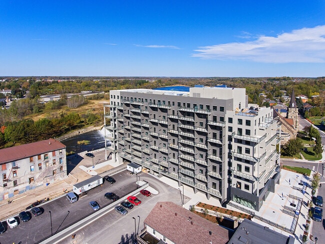 Building Photo - Riverview Apartments