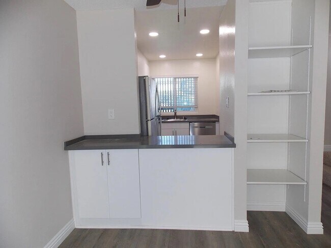 Building Photo - 2155 Felspar St