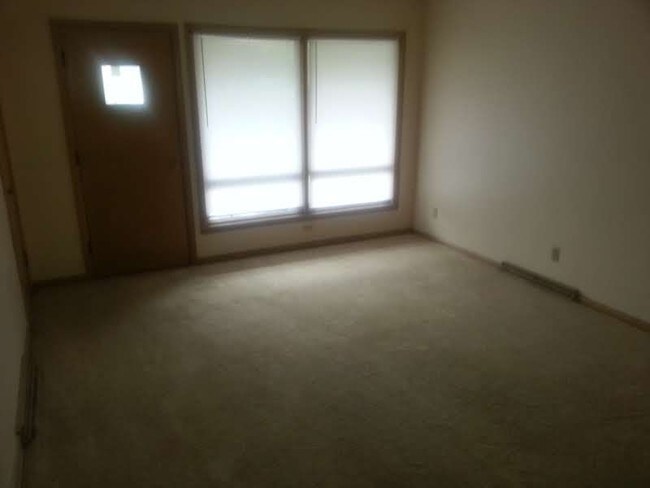 Building Photo - 7328 W Honey Creek Drive - 2 Bedroom Lower