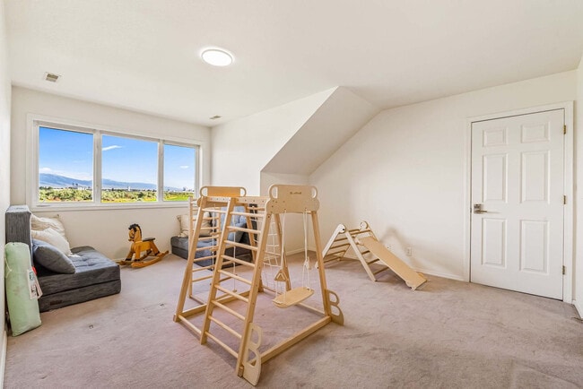 Building Photo - 426 S 750 W