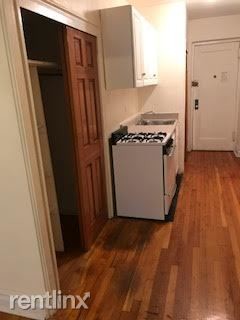 Building Photo - Studio, 1 bath  - 252 W 75th St