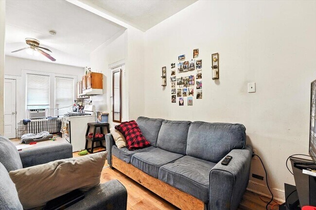 Foto del edificio - 122 Hutton St