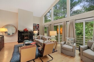 16 Talcott Rd