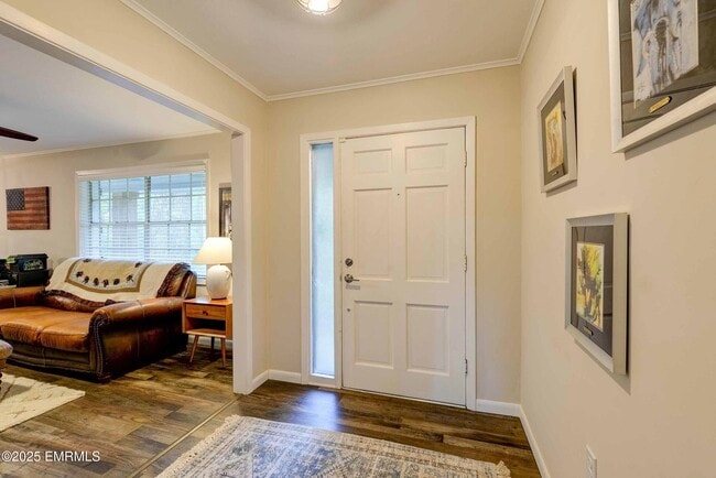 Foto del edificio - 108 Frances Ave