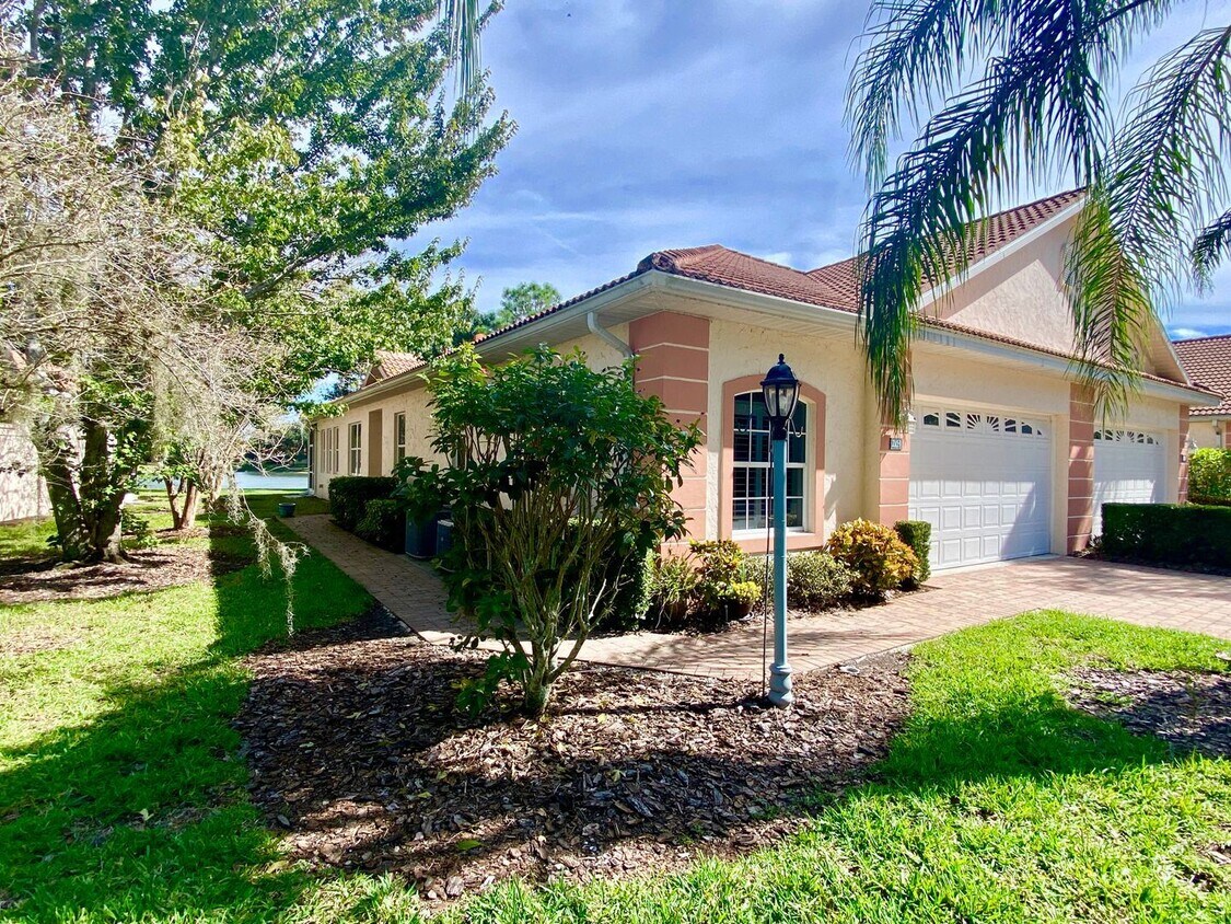 Foto principal - 3 br, 2 bath House - 2153 Lynx Run