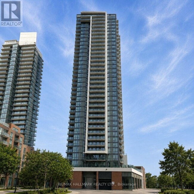 Building Photo - 32 Forest Manor Rd