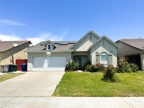 Building Photo - 451 Summer Garden Way