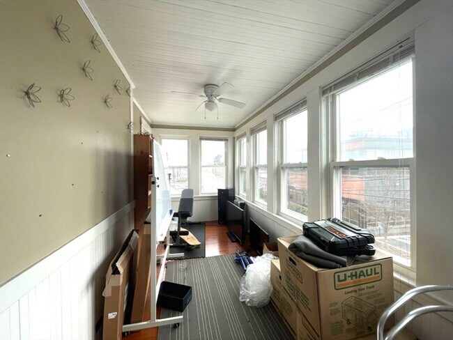 Foto del edificio - 95 Bridges Ave