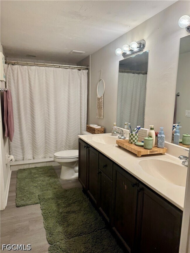 Foto del edificio - 28260 Pine Haven Way