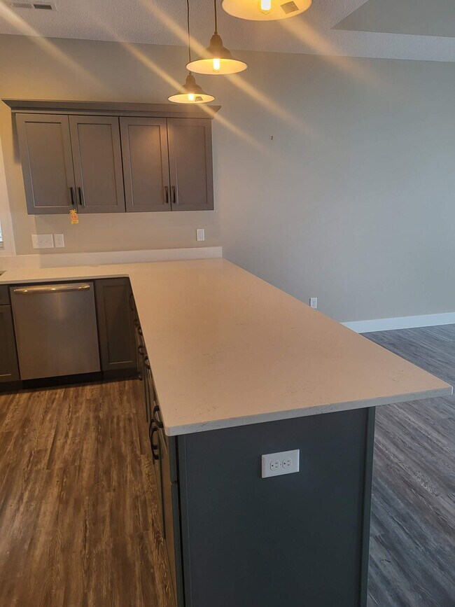 Foto del edificio - 2325 13th St