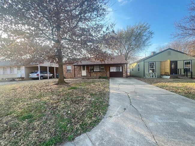 Foto del edificio - 1817 Breckenridge Dr