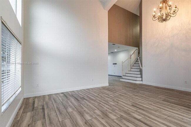 Foto del edificio - 2561 NW 123rd Terrace