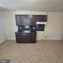 Building Photo - 4904 N Smedley St
