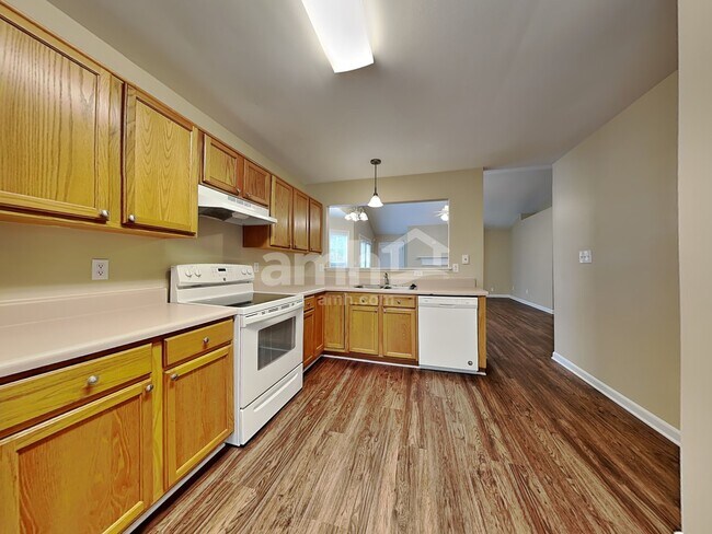 Foto del edificio - 905 Finchurch Cir