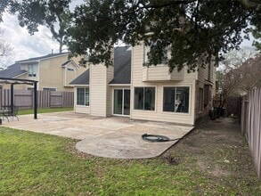 Building Photo - 15806 Oak Mountain Dr