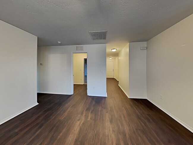 Building Photo - 8296 W. Snohomish Street