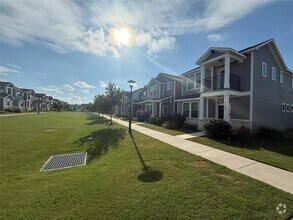Building Photo - 2205 Arendale Dr