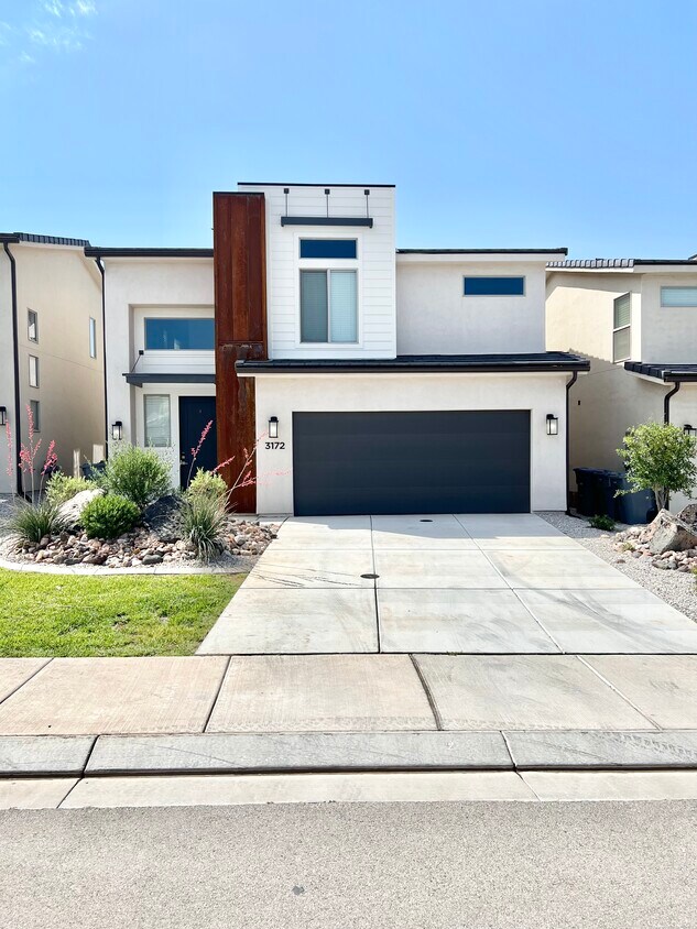 Foto principal - 3172 E Sky Rim Wy
