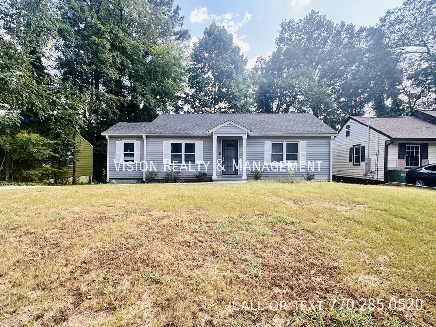 Primary Photo - Move In Ready! 3BD/2BA Home 1.2 Miles from...