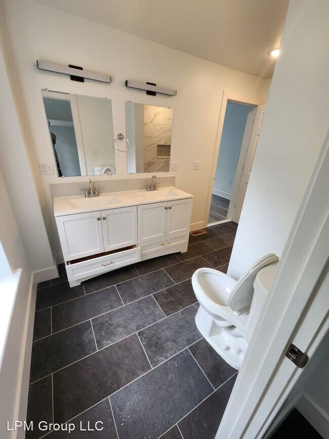 Building Photo - 4 br, 3.5 bath House - 735 Atlantic Street