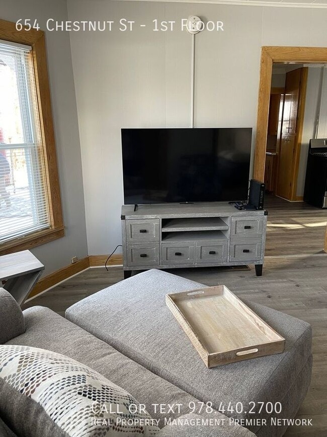 Building Photo - 2 Bedroom Unit in North-End Manchester