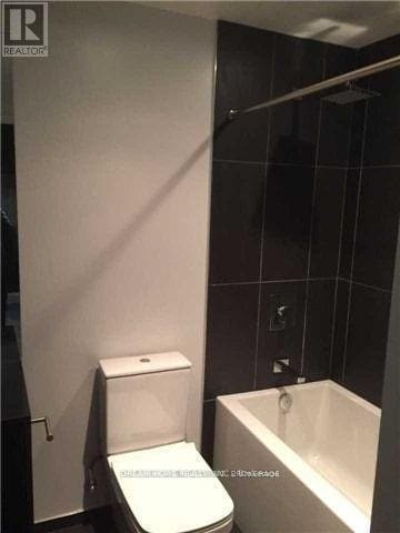 Photo du bâtiment - 70 Temperance St