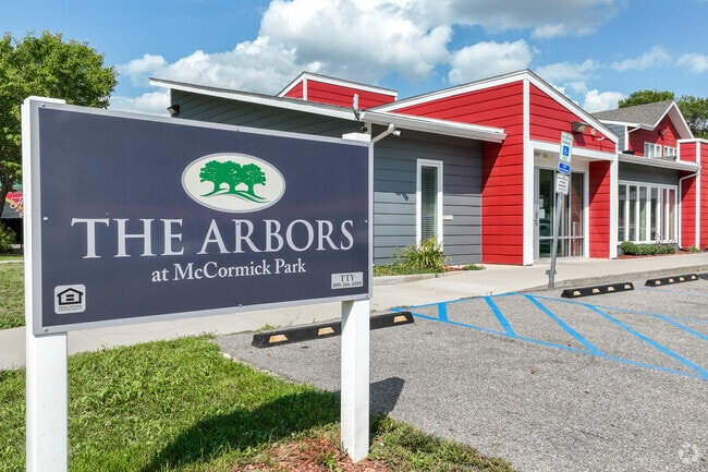 Building Photo - The Arbors at McCormick Park