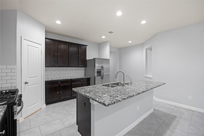 Foto del edificio - 18223 Mulberry Spring Cir