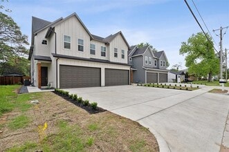 Building Photo - 237 Athenia Dr