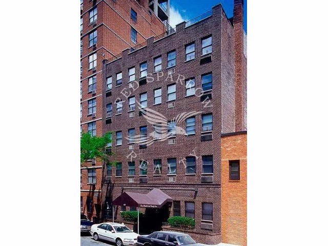 Primary Photo - 427 E 76th St