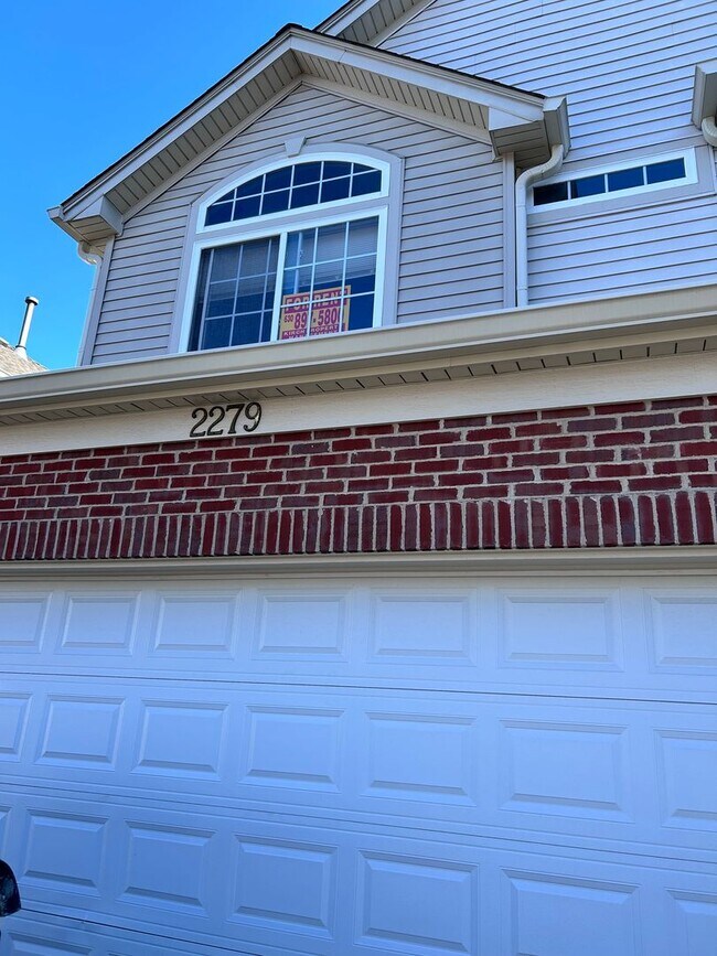 Foto del edificio - Beautiful 3-Bedroom, 2.5-Bath Townhome