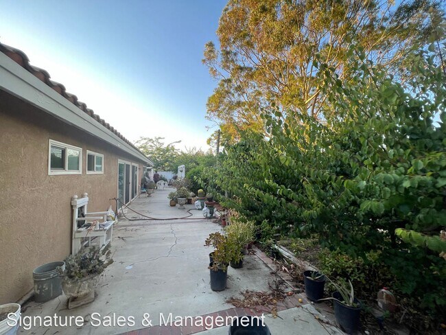 Building Photo - 4 br, 2 bath House - 1761 Bel Air