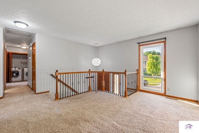 Building Photo - WELCOME HOME!