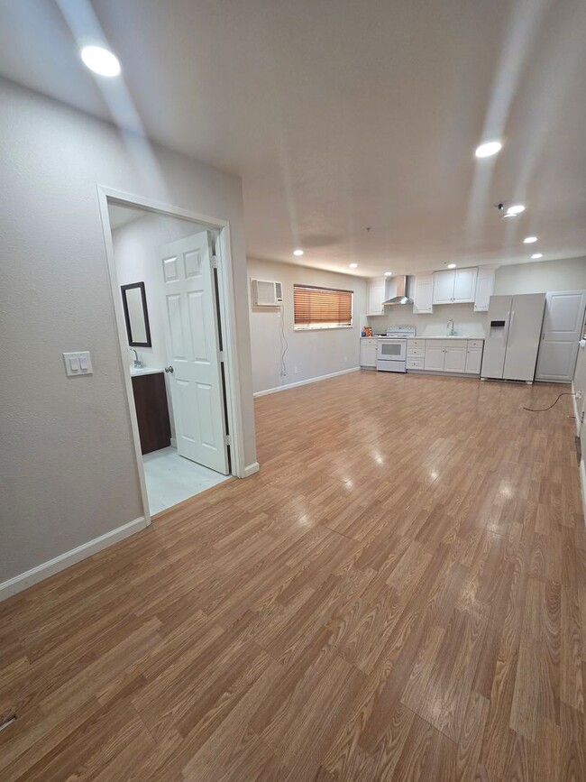 Foto del edificio - 2055 6th St