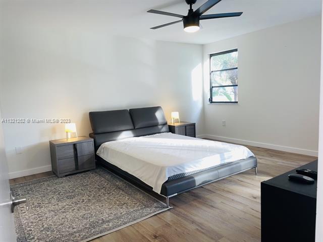 Foto del edificio - 2240 N Cypress Bend Dr