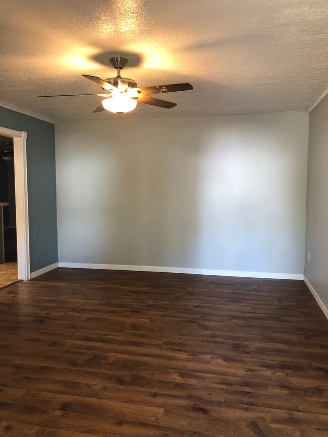 Formal Living Area - 4223 Faith Rd
