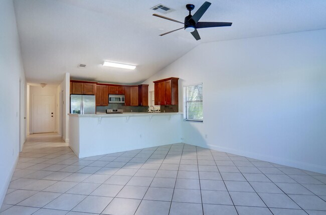Building Photo - 23120 Barwood Park Ln